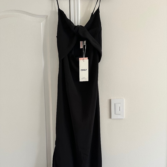ONLY Black Midi Dress - NEW - Picture 7 of 16